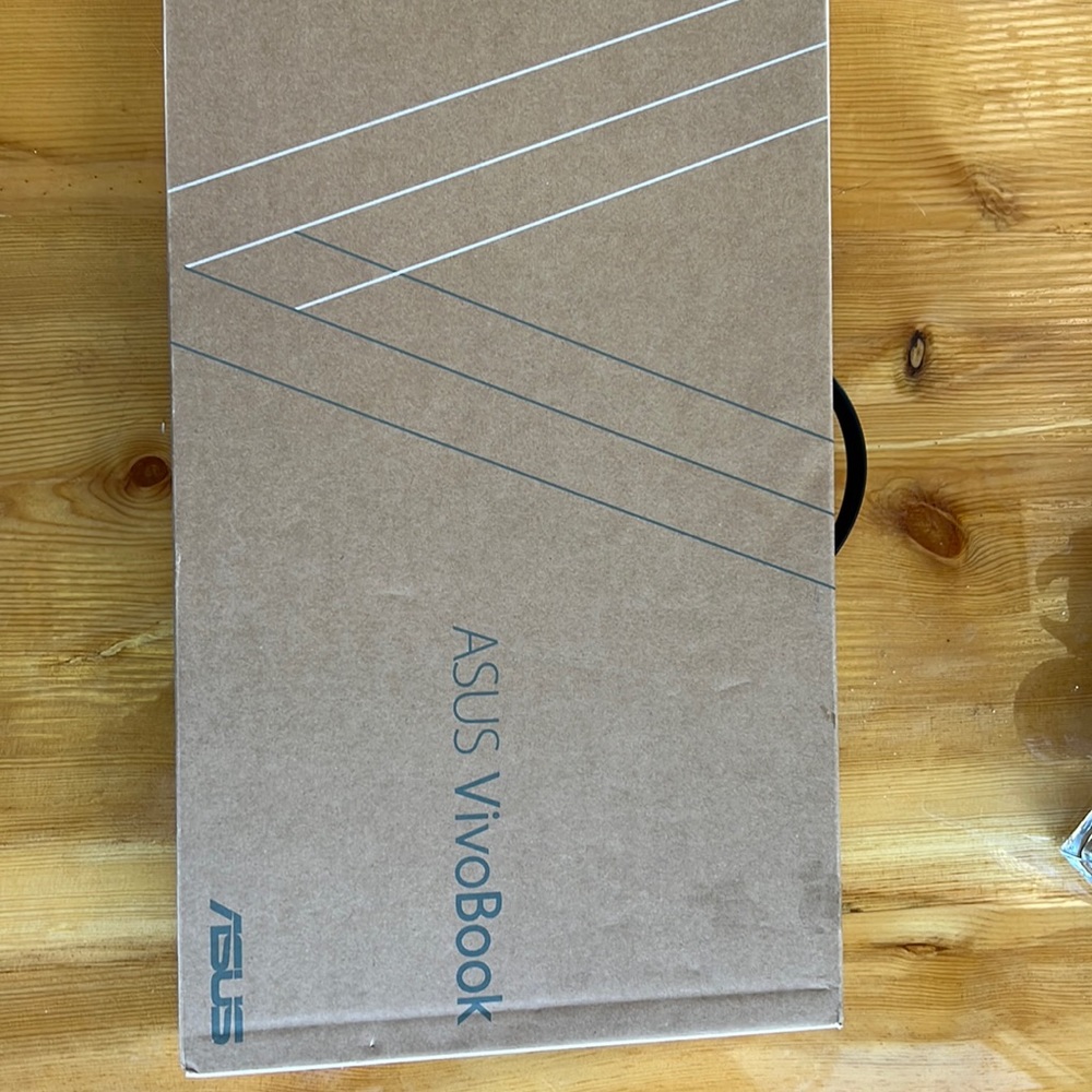 New Asus vivobook K712E